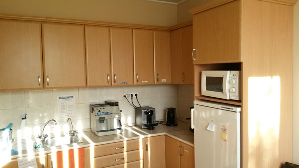 Kiadó iroda kecskemét